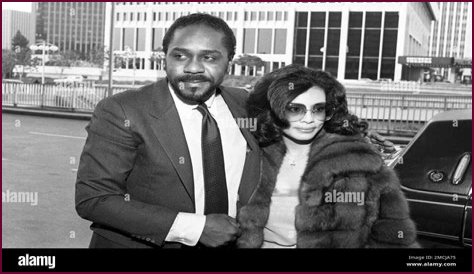 Meet Cicely Johnston, wife of Demond Wilson, a US Veteran and Actor-turned Gospel Preacher!